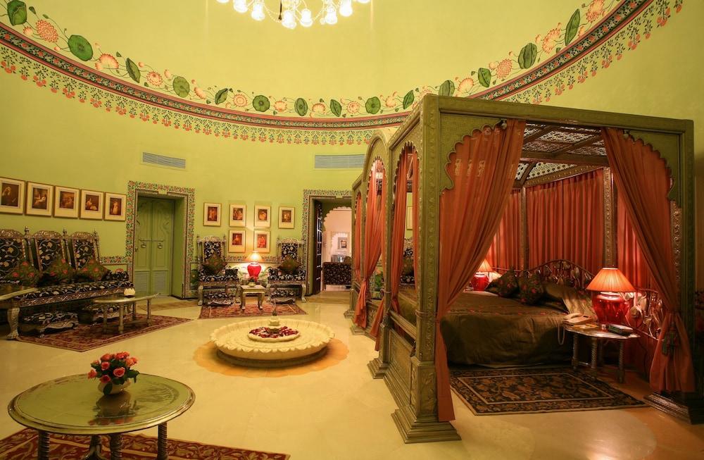 Shiv Niwas Palace By Hrh Group Of Hotels Udajpur Zewnętrze zdjęcie